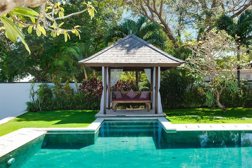 Benoa Bay Villas By Premier Hospitality Asia Nusa Dua  Exterior photo
