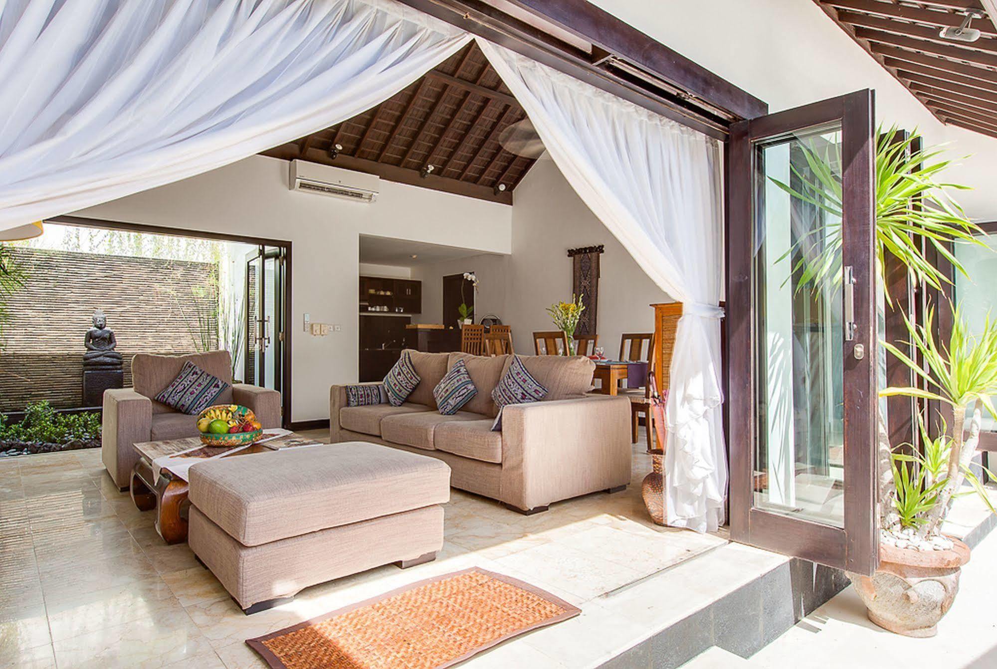 Benoa Bay Villas By Premier Hospitality Asia Nusa Dua  Exterior photo
